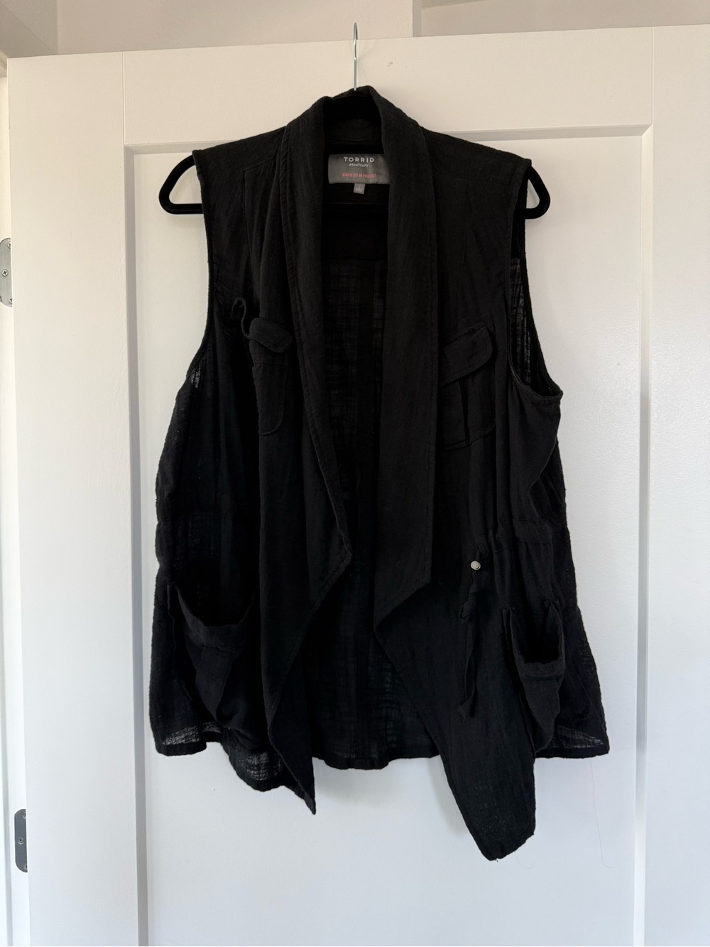 torrid Black Open-Front woven Vest torrid size 2